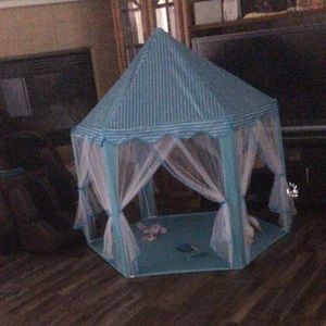 Kid play houses